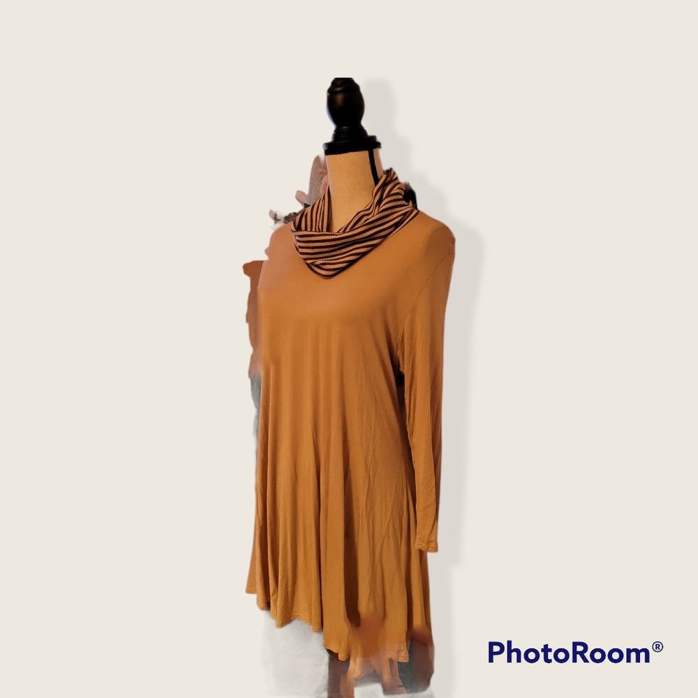 Camel Color Tunic.🧡